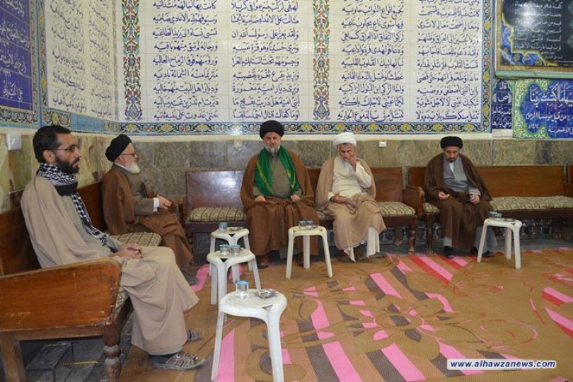  بحضور جمع من علماء واساتذة وفضلاء الحوزة العلمية في النجف الاشرف معهد الامام الحسين ع يقيم مجلس الفاتحة على روح الشهيد الشيخ مهند المياحي