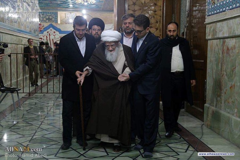  بالصور..  مراجع دين وعلماء كبار يشاركون في احتفال ميلاد الامام الحسن العسكري (ع) في مسجد الامام العسكري (ع) بقم المقدسة "