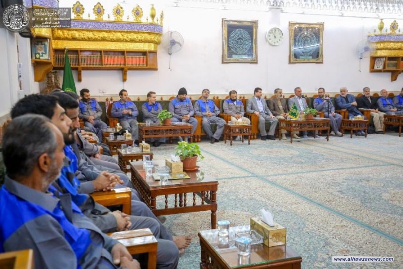 العتبة العلوية تحتفي بنخبة من المتطوعين الإيرانيين في خدمة حرم مرقد أمير المؤمنين (ع)