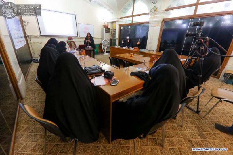 شعبة المكتبة الفكرية النسوية تقيم ورشة عمل تدريبية بعنوان" التطوير النفسي للمرأة"